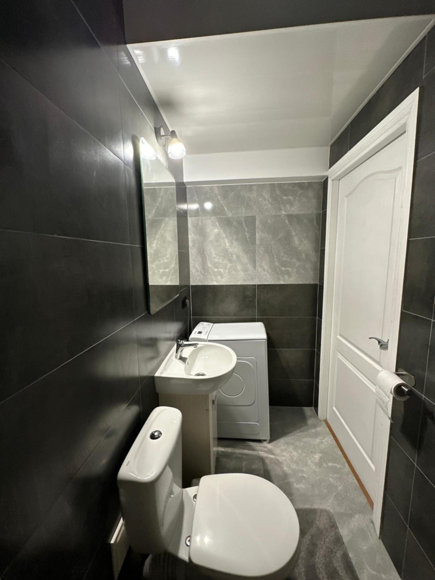 Levvv Apartment Lviv Luaran gambar