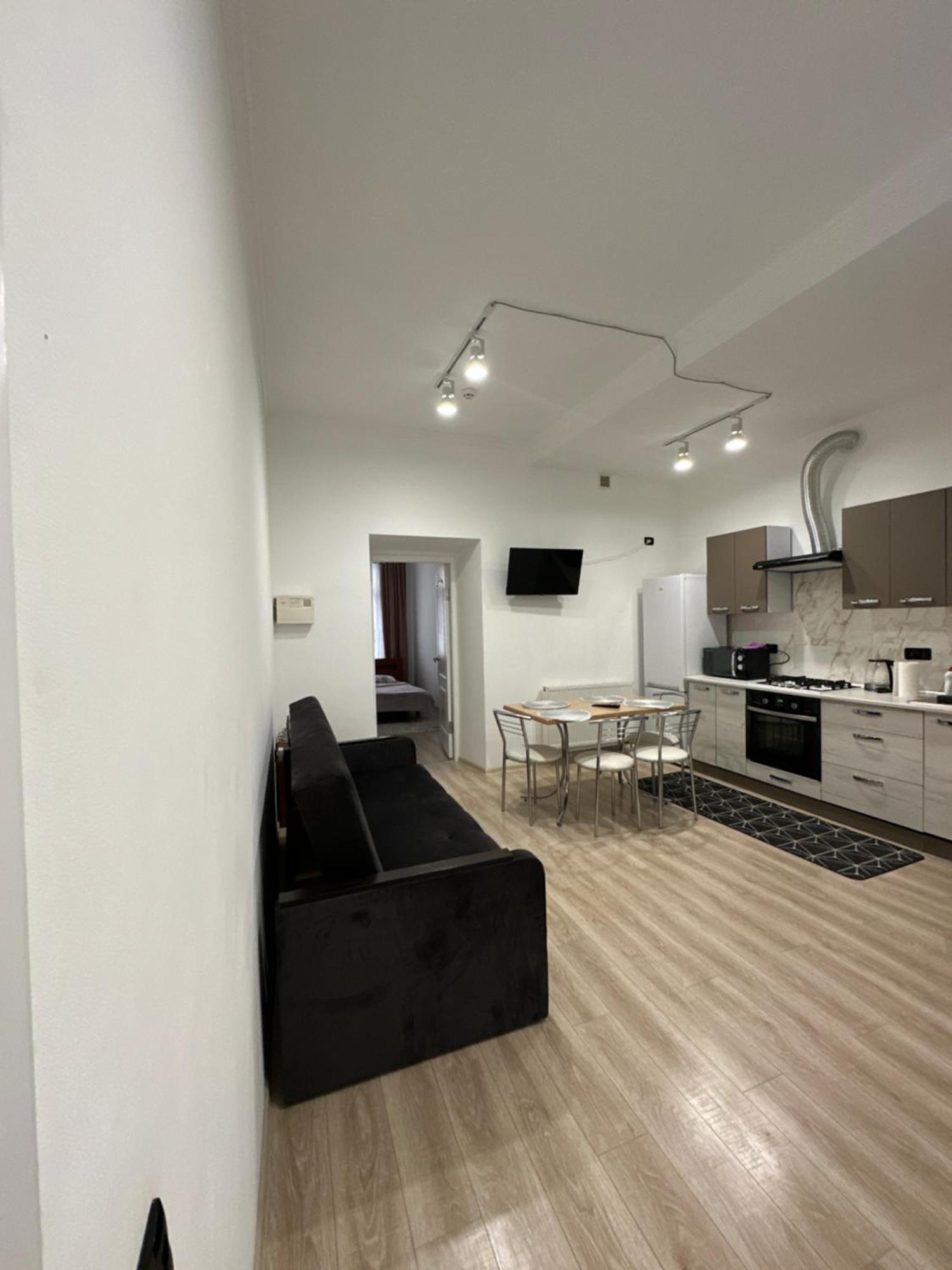 Levvv Apartment Lviv Luaran gambar
